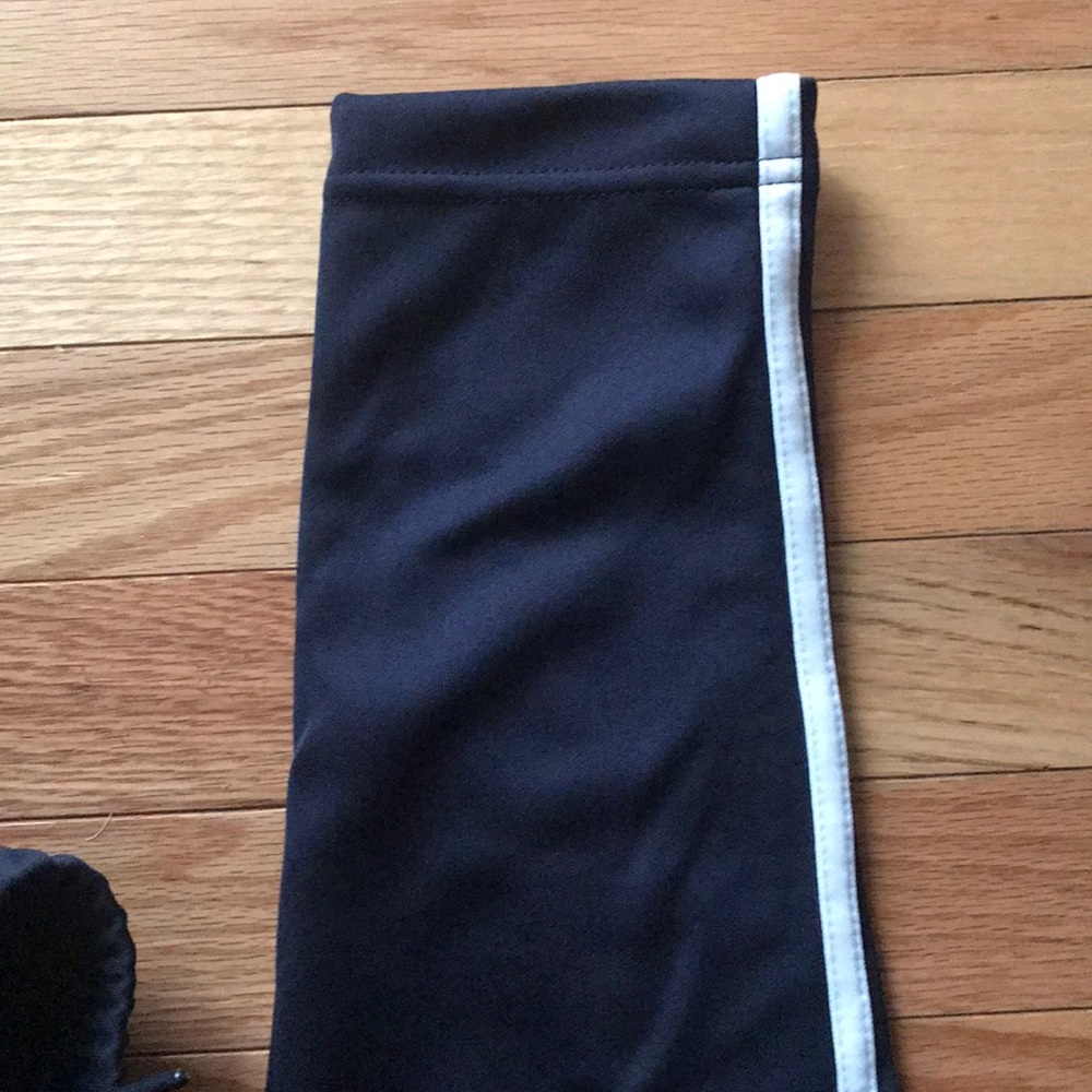 Adidas pants - Picture 3 of 3
